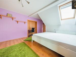 Prodej rodinného domu, Kladno, Divišova, 160 m2