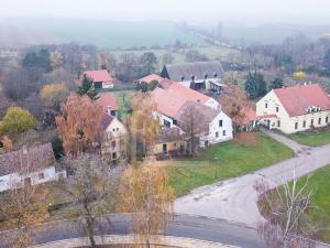 Prodej pozemku, Třebíz, 161602 m2