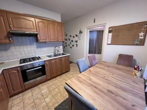 Prodej bytu 3+1, Pardubice, Bartoňova, 64 m2