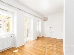Pronájem bytu 1+kk, Praha - Libeň, Kotlaska, 25 m2