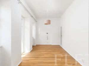 Pronájem bytu 1+kk, Praha - Libeň, Kotlaska, 25 m2