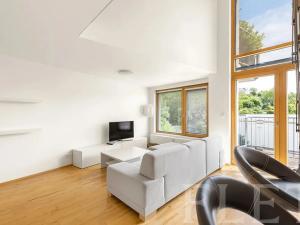 Pronájem bytu 2+kk, Praha - Libeň, U libeňského pivovaru, 46 m2