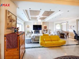 Prodej vily, Anatoliki Attiki,Řecko, 1285 m2