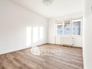 Pronájem bytu 2+1, Teplice - Řetenice, V břízkách, 50 m2