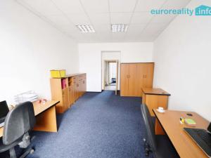 Pronájem kanceláře, Mariánské Lázně, 35 m2