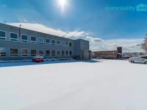 Pronájem skladu, Mariánské Lázně, třída Vítězství, 900 m2