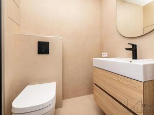 Prodej bytu 3+kk, Praha - Holešovice, Osadní, 82 m2