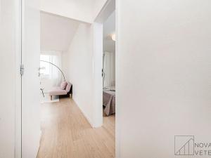 Pronájem bytu 2+kk, Praha - Žižkov, Květinková, 50 m2