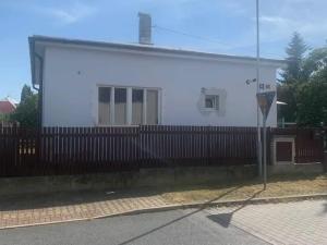 Pronájem bytu 3+1, Praha - Horní Počernice, Mezilesí, 100 m2