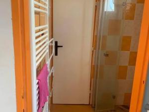 Pronájem bytu 3+1, Praha - Horní Počernice, Mezilesí, 100 m2