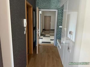 Pronájem bytu 3+kk, Praha - Vysočany, Ocelářská, 80 m2