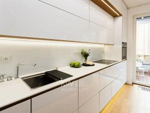 Prodej bytu 4+kk, Praha - Břevnov, Na Petynce, 101 m2