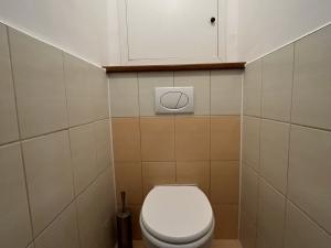 Pronájem bytu 2+kk, Ostrava, Španielova, 55 m2