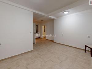 Pronájem bytu 2+kk, Opava - Komárov, Podvihovská, 45 m2