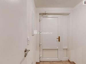 Pronájem bytu 2+kk, Opava - Komárov, Podvihovská, 45 m2