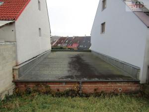 Prodej garáže, Chlumec, 105 m2