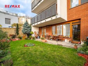 Prodej bytu 2+kk, Praha - Smíchov, Smrčinská, 57 m2