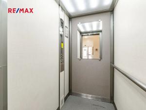 Prodej bytu 2+kk, České Budějovice, České Vrbné, 77 m2