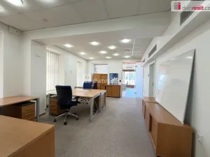 Pronájem kanceláře, Mladá Boleslav - Mladá Boleslav I, Bělská, 118 m2