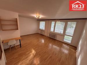Pronájem bytu 1+kk, Praha - Bohnice, Štětínská, 39 m2