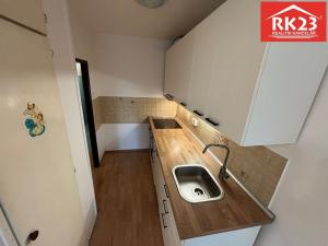 Pronájem bytu 1+kk, Praha - Bohnice, Štětínská, 39 m2