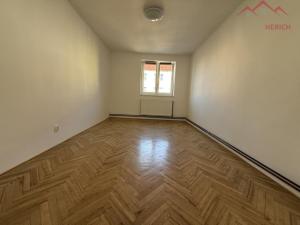 Pronájem bytu 2+1, Chomutov, Kadaňská, 60 m2