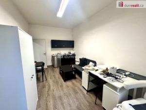 Pronájem obchodního prostoru, Praha - Vinohrady, Bělehradská, 411 m2