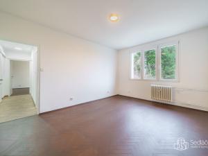 Prodej bytu 3+1, Sokolov, Slavíčkova, 66 m2