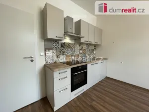 Pronájem bytu 2+kk, Jílové, Mírové nám., 40 m2