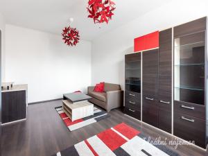 Pronájem bytu 1+1, Praha - Kamýk, Písnická, 40 m2
