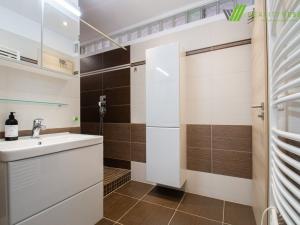 Pronájem bytu 3+1, Hodonín, nám. Osvobození, 74 m2