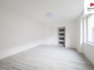 Prodej bytu 2+kk, Jimramov, náměstí Jana Karafiáta, 60 m2