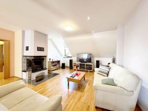 Prodej vily, Plzeň, Lužní, 260 m2