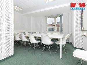 Pronájem kanceláře, Pardubice - Zelené Předměstí, 331 m2