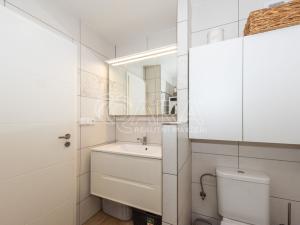 Pronájem bytu 2+kk, Trutnov - Střední Předměstí, Michnova, 38 m2