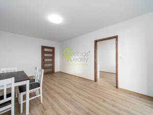 Pronájem bytu 3+1, Praha - Troja, Hnězdenská, 72 m2