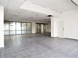 Pronájem obchodního prostoru, Kladno, Váňova, 123 m2