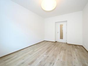 Pronájem bytu 2+kk, Praha - Smíchov, Kroftova, 58 m2