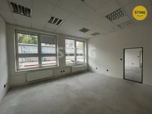 Pronájem skladu, Paskov, Rudé armády, 602 m2