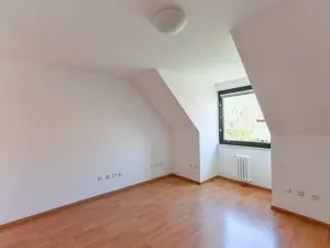 Pronájem rodinného domu, Praha - Kunratice, Ke hrádku, 417 m2