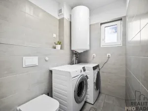 Prodej rodinného domu, Pardubice - Doubravice, 108 m2