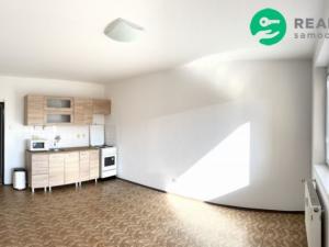 Prodej bytu 1+kk, Český Krumlov, Urbinská, 33 m2