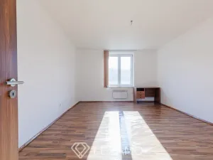 Prodej bytu 2+1, Šanov, Nádražní, 85 m2