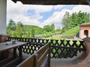 Prodej rodinného domu, Valkeřice, 270 m2