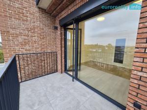 Pronájem bytu 1+kk, Praha - Smíchov, U Lihovaru, 29 m2