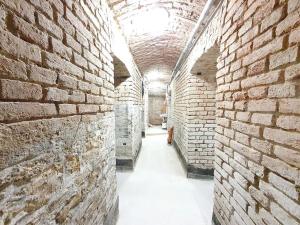 Pronájem skladu, Praha, Sekaninova, 92 m2