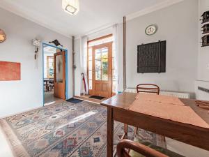 Prodej rodinného domu, Praha - Strašnice, Břežanská, 215 m2