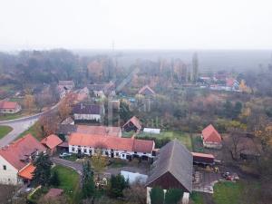 Prodej podílu pozemku, Třebíz, 161602 m2