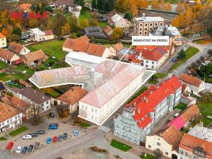 Prodej komerční nemovitosti, Dašice, náměstí T. G. Masaryka, 2490 m2