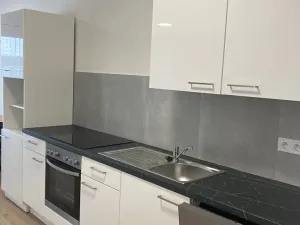 Pronájem bytu 2+kk, Hluboká nad Vltavou, Potoční, 59 m2